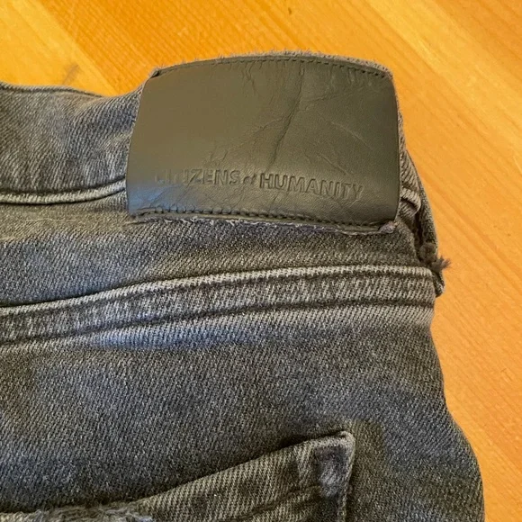 Citizens Of Humanity Midnight Blue Cropped Jeans - Picture 9 of 9